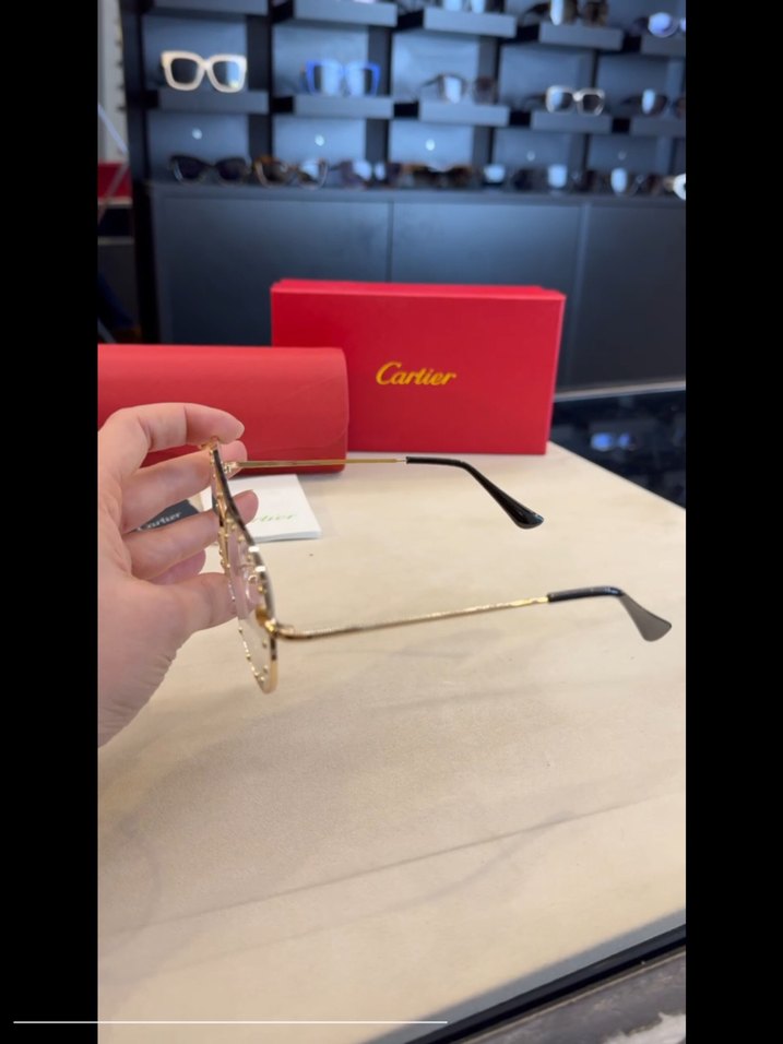 Cartier şeffaf gözlük - Görsel 4