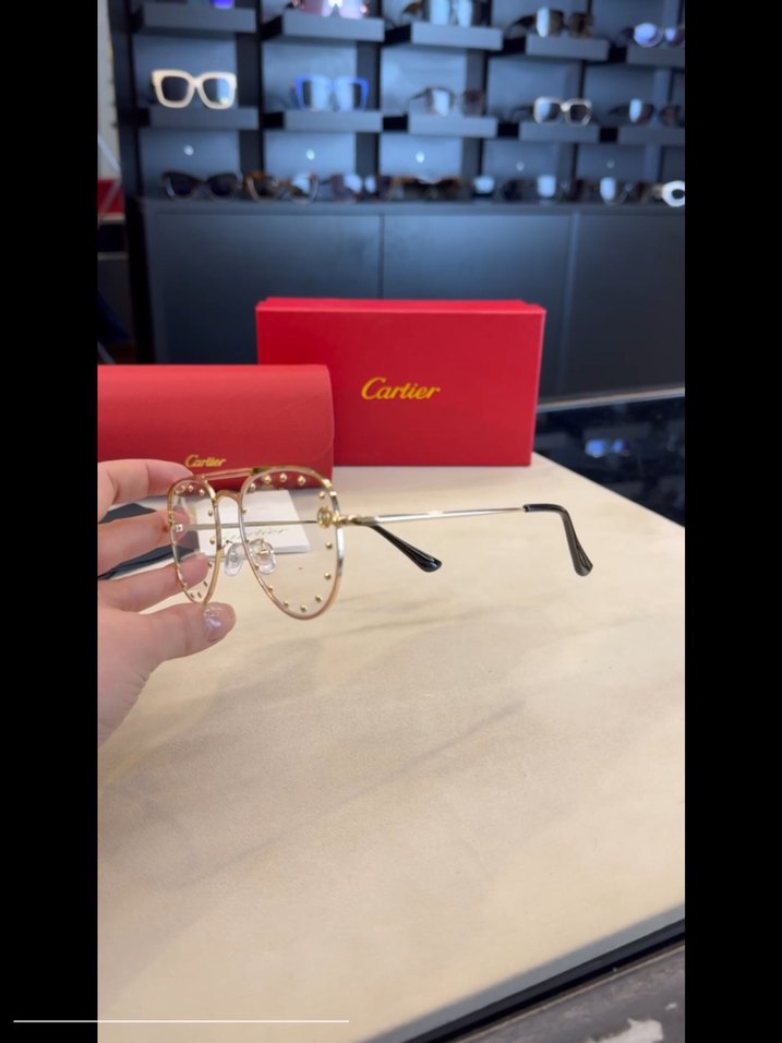 Cartier şeffaf gözlük - Görsel 3