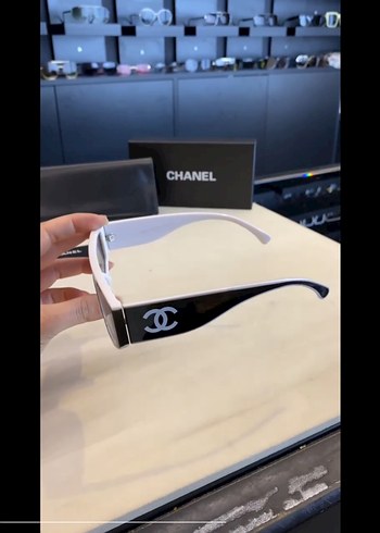 Chanel Siyah Kadın Güneş Gözlüğü - Görsel 3