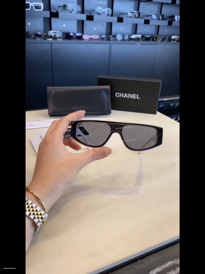 Chanel Siyah Kadın Güneş Gözlüğü - Görsel 5