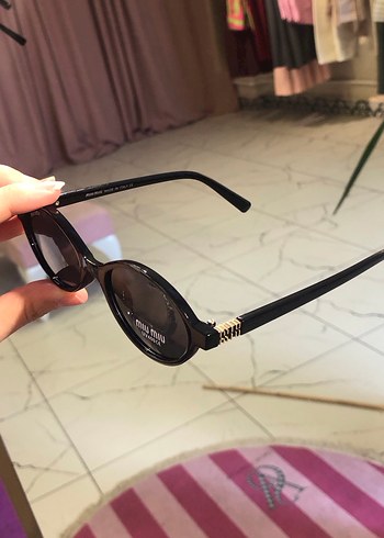 Miu miu oval güneş gözlüğü gözlük - Görsel 4