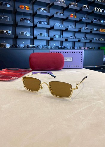 Gucci güneş gözlüğü