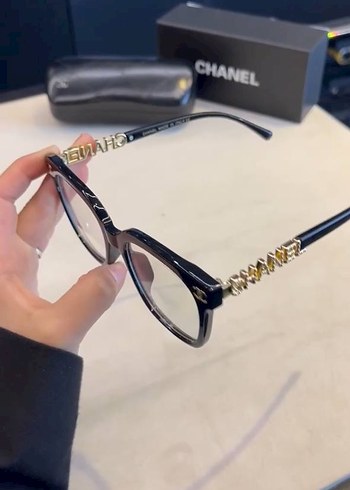 Beden siyah Renk Chanel şeffaf Gözlük