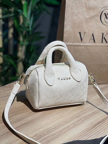  Beden Vakko mini Speedy çanta