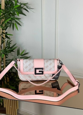 Guess guess askılı kol çantası