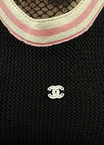 Chanel chanel crop top