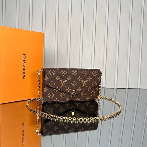 Beden Louis vuitton mini çanta