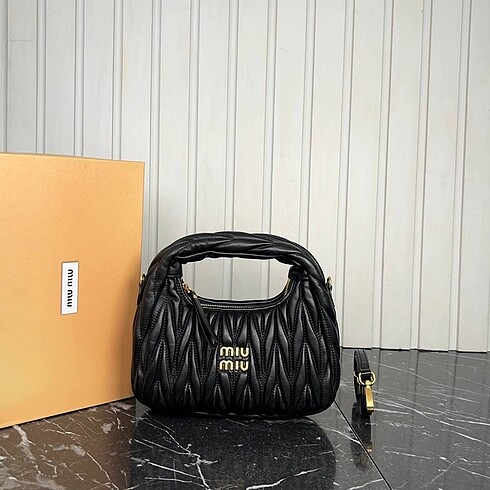 Miu miu wander bag small