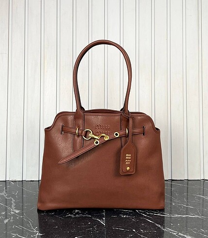 Miu Miu Miu miu aventure bag