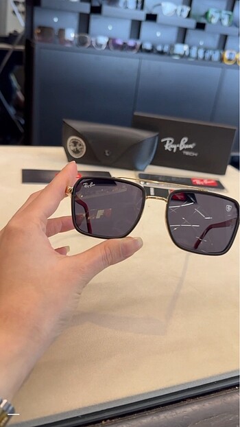  Beden siyah Renk Rayban unisex gözlüğü