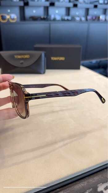  Beden Tom Ford gözlük