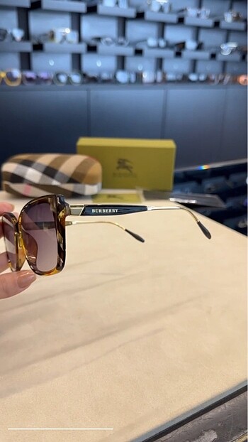 Burberry Burberry güneş gözlük