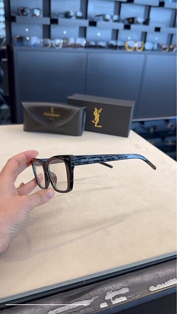 Yves Saint Laurent Saint laurent gözlük