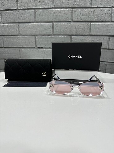 Chanel gözlük