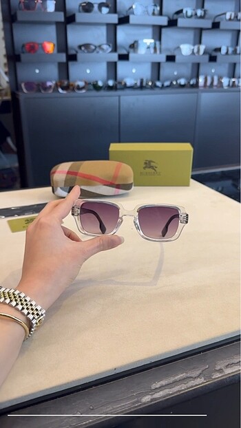 Beden Burberry unisex güneş gözlüğü