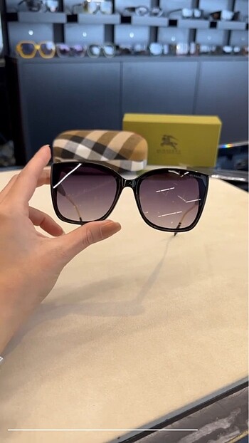 Beden siyah Renk Burberry güneş gözlüğü