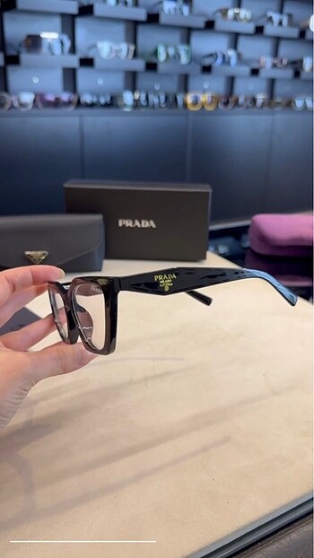 Prada Prada şeffaf gözlük