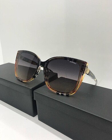 Burberry Burberry güneş gözlüğü