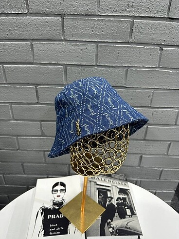 Saint Laurent Saint laurent şapka