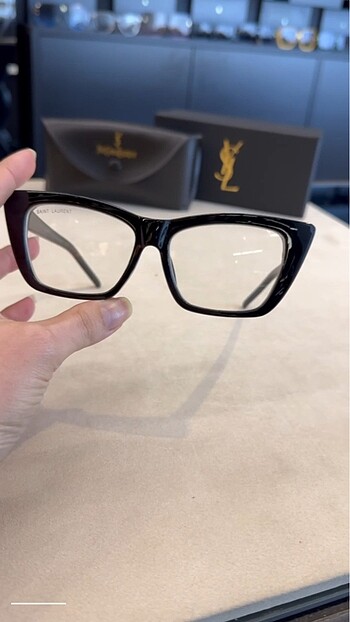 Beden Saint laurent şeffaf gözlük