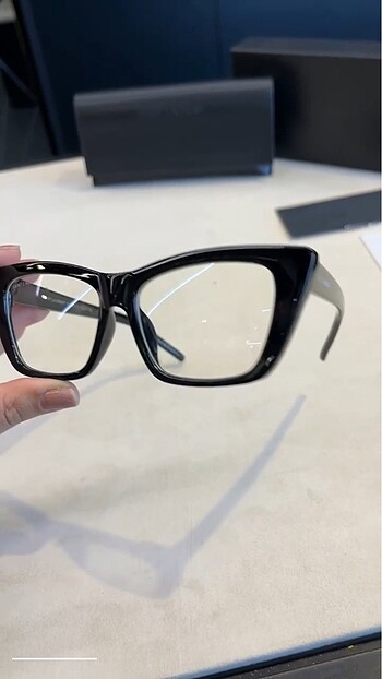 Beden Saint laurent şeffaf gözlük