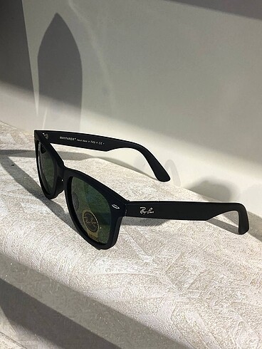 Beden Rayban güneş gözlüğü
