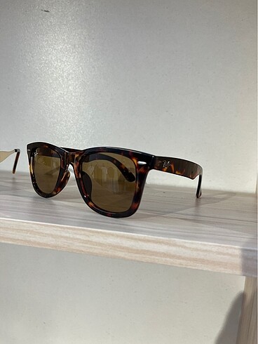 Rayban leopar gözlük