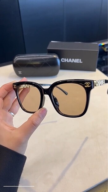 Beden Chanel güneş gözlüğü