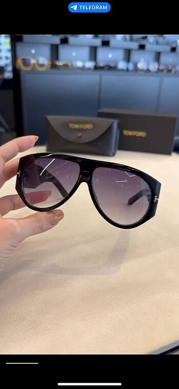 Beden Tom ford güneş gözlüğü
