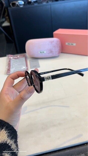 Miu Miu Miu miu güneş gözlüğü