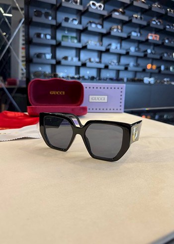 Gucci Siyah Kadın Güneş Gözlüğü