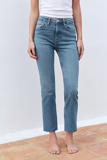 44 Beden mavi Renk TRF CROPPED FLARE YÜKSEK BEL JEAN