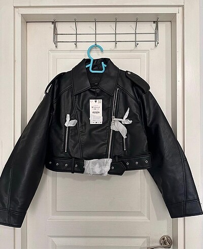 SUNİ DERİ CROP BIKER CEKET