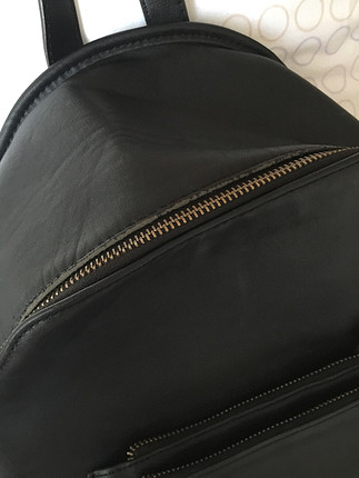 m Beden siyah sırt çantası