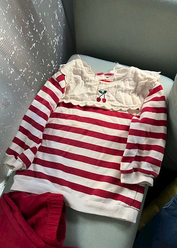 Kız Bebek Kırmızı Fırfırlı Takım - Görsel 2