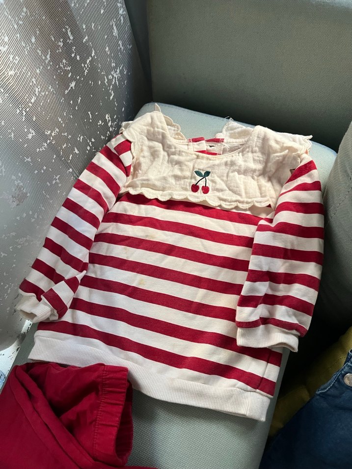 Kız Bebek Kırmızı Fırfırlı Takım - Görsel 2