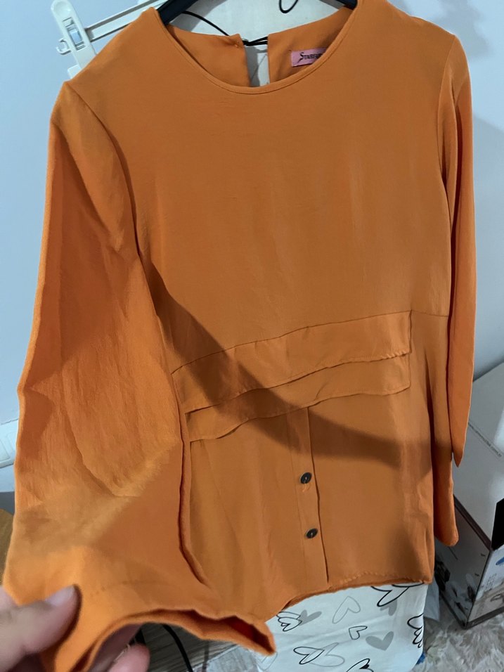 Turuncu Uzun Kollu Düğmeli Kadın Tunik - Görsel 4