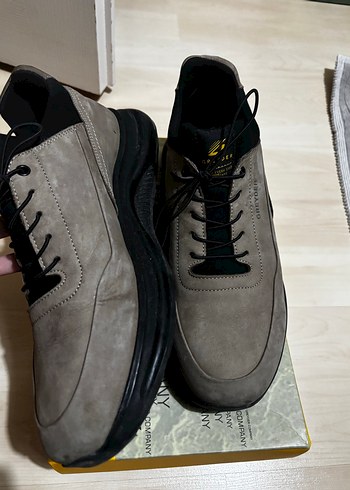 Gri Süet Bağcıklı Erkek Günlük Ayakkabı - Görsel 2