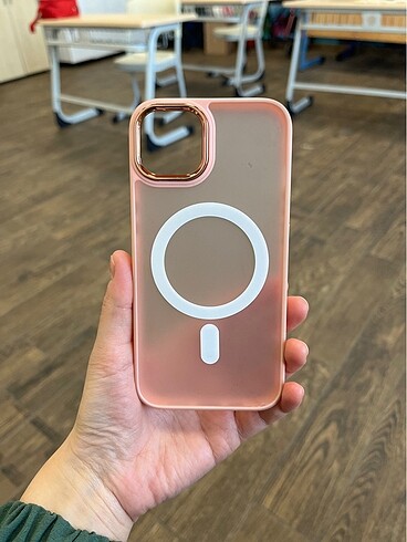 Iphone 13 megsafe kılıf