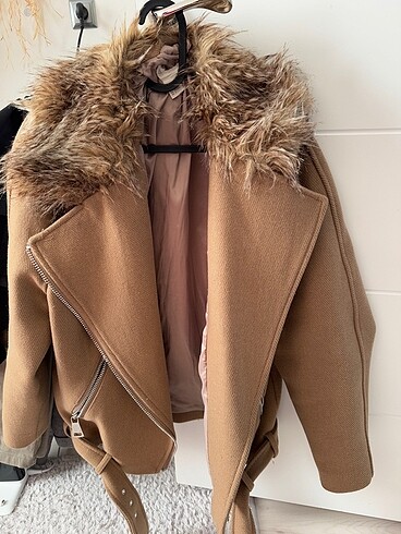 H&M mont