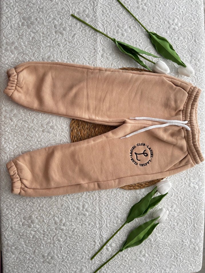 Nakışlı Bej  Eşofman - Görsel 4