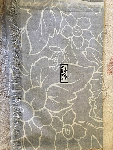 Fresh Scarfs şal