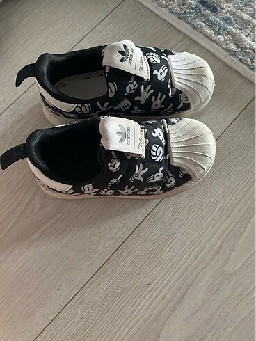 Adidas Çocuk ayakkabı