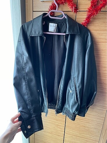 xs Beden bershka deri ceket
