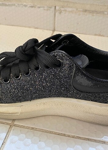 Ayakkabı  - Görsel 2