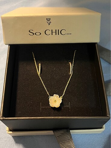 So Chic So Chic Kolye ve Küpe