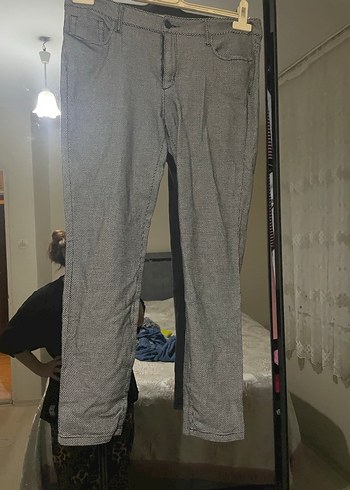 Gri Kadın Slim Fit Denim Pantolon