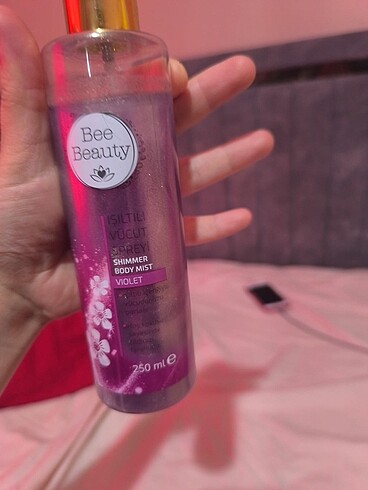 Işıltılı vücut spreyi - Görsel 4