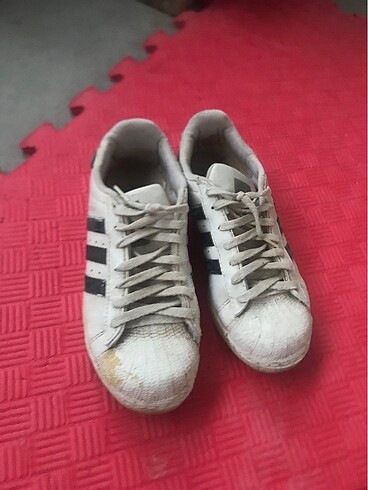Adidas spor ayakkabı