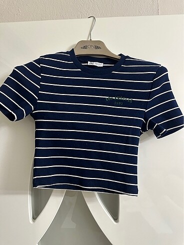 Zara Zara işlemeli tshirt